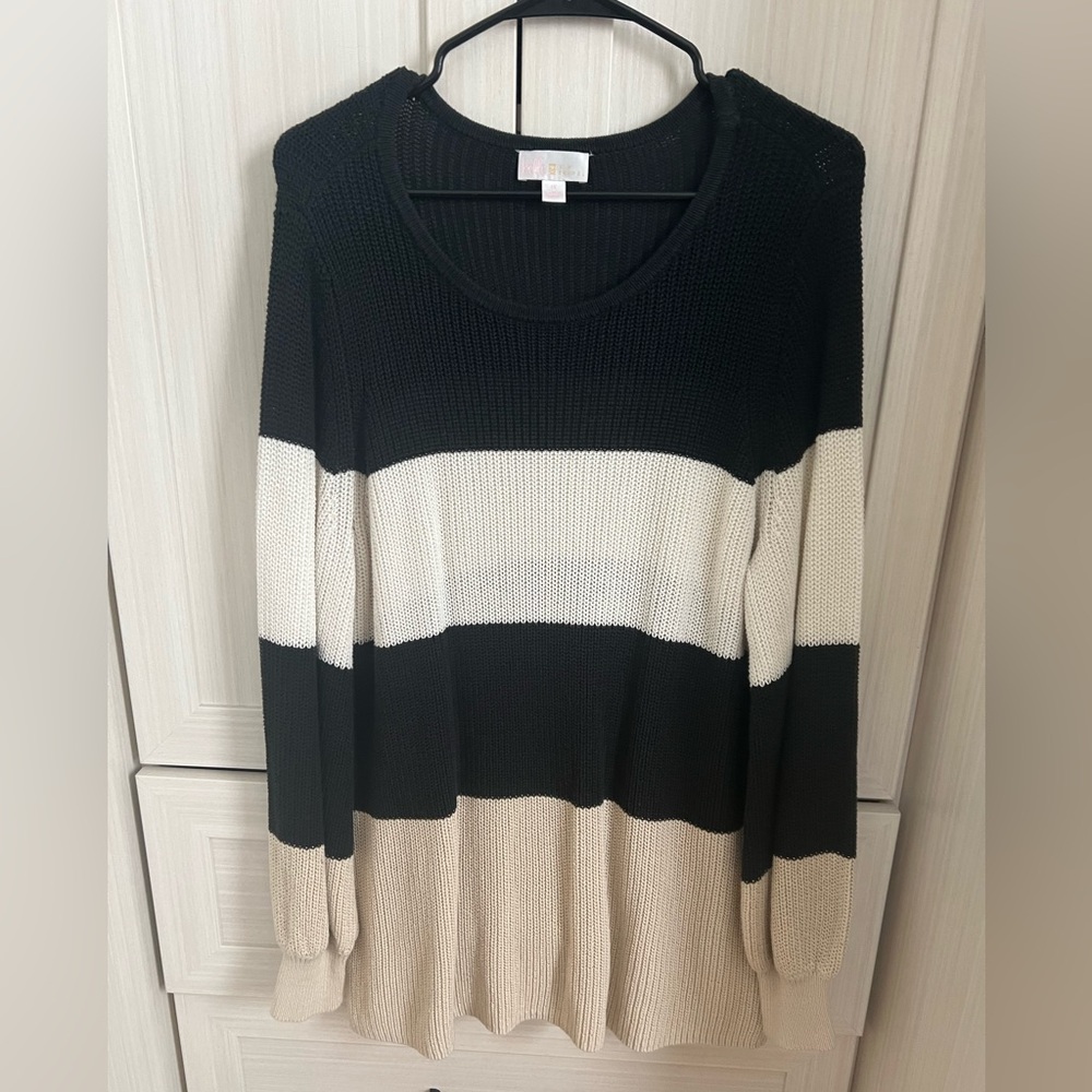 Belle by Kim Gravel beach sweater size 1X